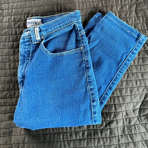 80’s Vintage Sasson high waisted mom jeans. - Picture 5 of 15